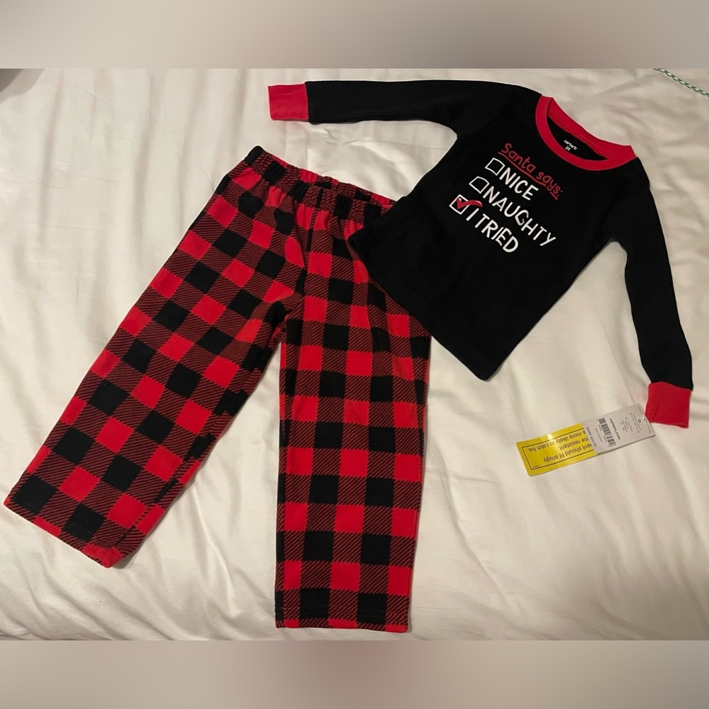 NWT Carter’s Christmas Pajama Set, 2T